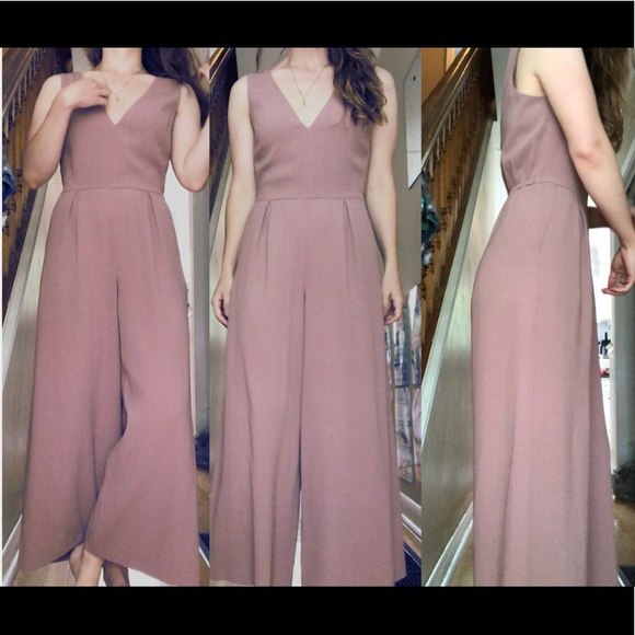 Babaton Marcus Jumpsuit | Aritzia - Picture 3 of 13